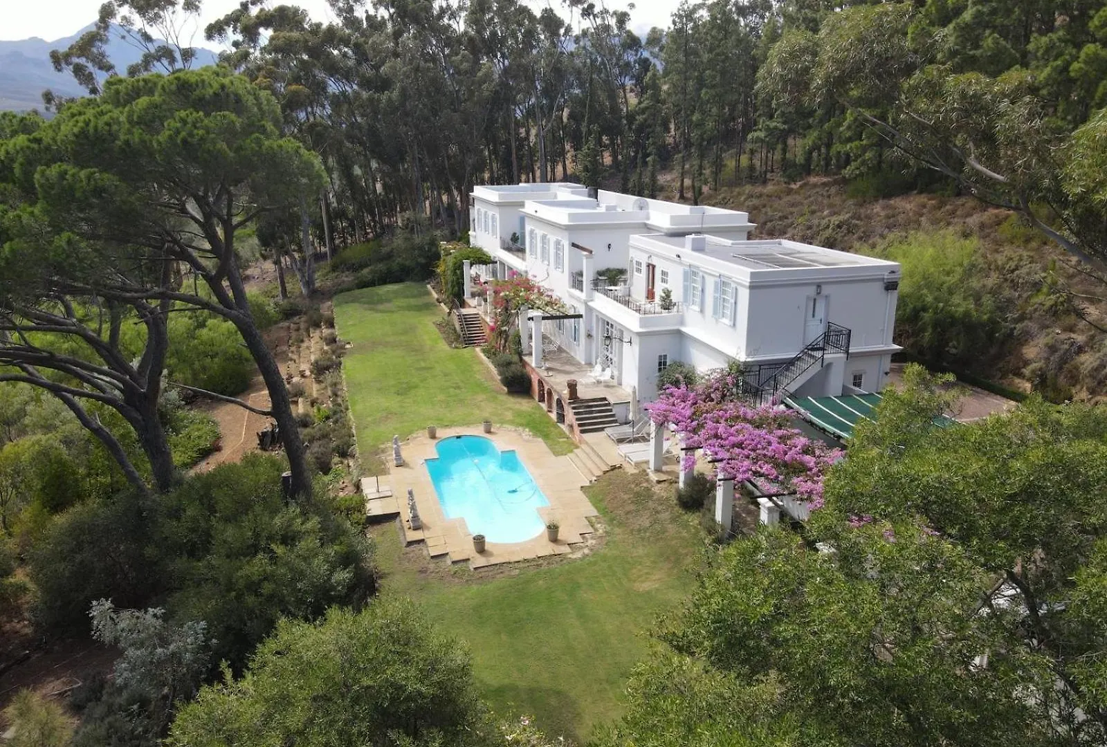 Morton Manor location
